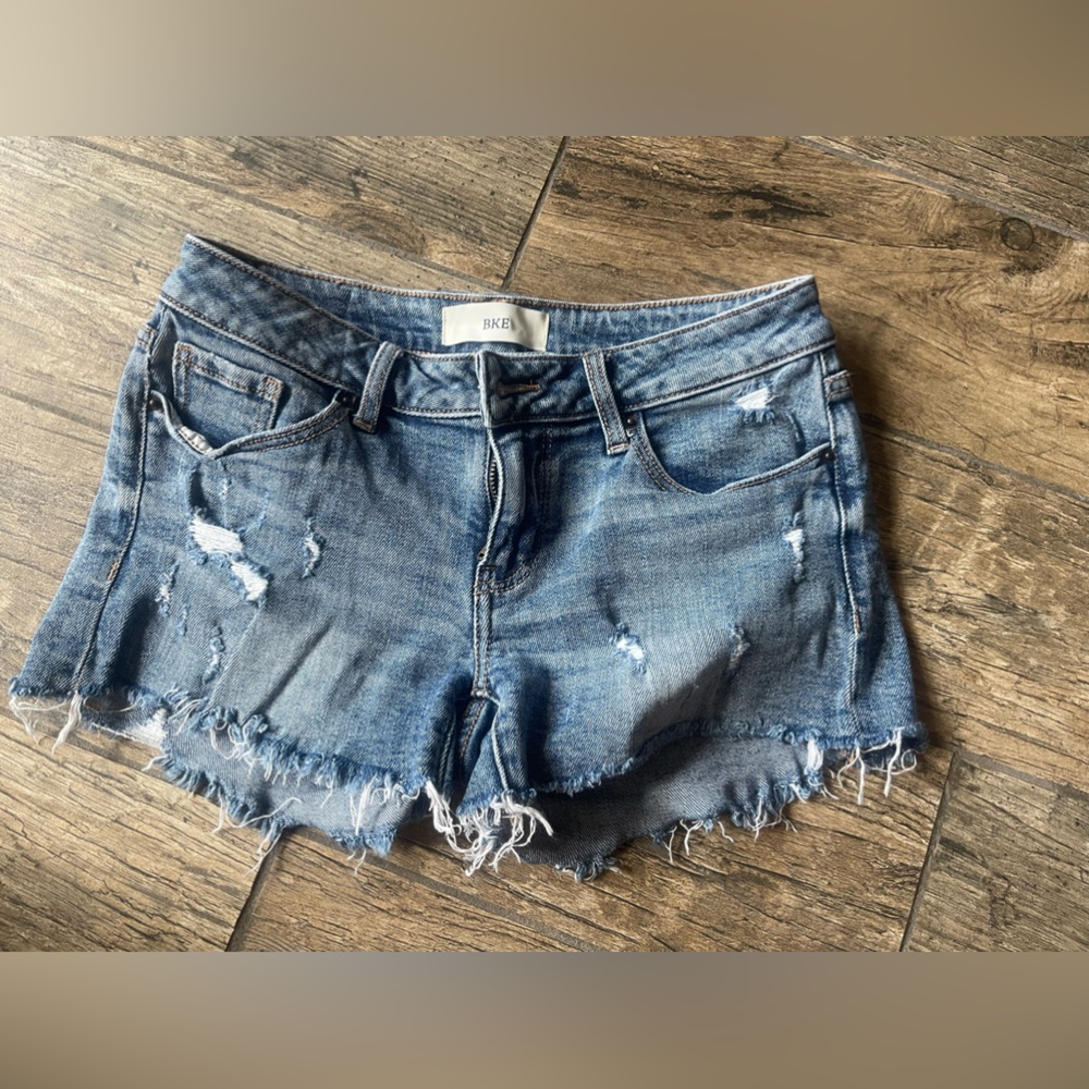 BKE shorts from Buckle Stella size 24
